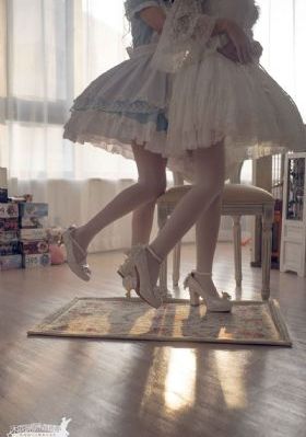 伊人成综合_高清完整视频