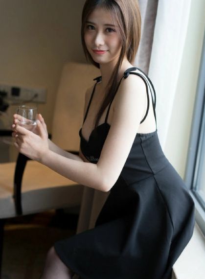 少妇精品视频一区二区_720电影完整版